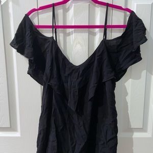 Cold shoulder tank top